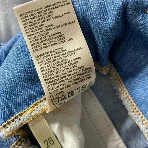 L’agence Hillary Shorts - Picture 7 of 10